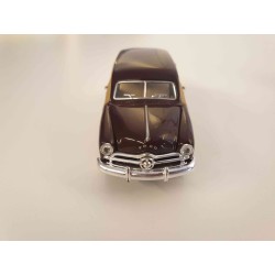 Ford Woody Wagon 1949 1:38 Sun Star