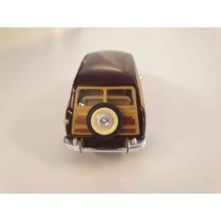 Ford Woody Wagon 1949 1:38 Sun Star