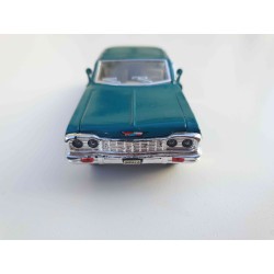 Chevrolet Impala 1964 1:38 Sun Star